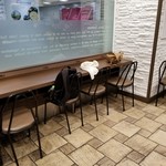 イートイン席。