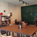 オモヤキッチン - 店内（2019.9改装後）