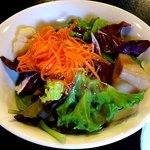 グリル マツモト - Grill Matsumoto ＠平和台 ランチ ビーフストロガノフに付くサラダ