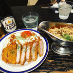 カレー屋アカマル - 豚ロースカツカレーライス¥1350,炙りチーズ¥100,目玉焼き¥150