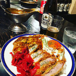 カレー屋アカマル - 豚ロースカツカレーライス¥1350,炙りチーズ¥100,目玉焼き¥150