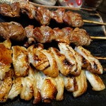 Muroran Yakitori Tori Ichi - 砂肝とシロモツ