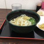 合格うどんbyとに麺 - かけうどん200円は安いです！