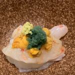 鮨 由う - 北海道産 牡丹海老と利尻産ムラサキウニ