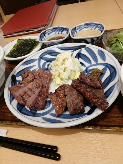牛たんと和牛焼き 青葉苑 Hepナビオ店 梅田 牛タン 食べログ 牛たんと和牛焼き 青葉苑 Hepナビオ店 梅田 牛タン 食べログ