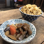 Zenchiyan - おかずからピリ辛こんにゃく、筑前煮、カツ丼