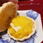 銀座 しのはら - フォアグラ マンゴー パッションフルーツ最中