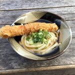 讃岐うどん がもう - 冷かけ、ちくわ乗せ
