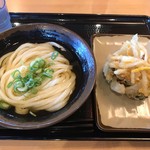 うどん おかだ - 冷やかけ（小）、かき揚げ天_2019年9月