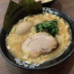 町田商店33 - 味玉ラーメン（濃さ普通）800円