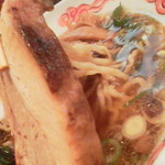 ラーメン桐生 - 厚切り感