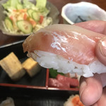 Sushi Hachi - 真鯛