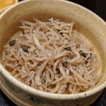 津の守坂 小柴 - 