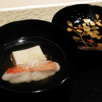 寿司と日本料理 銀座 一 - 金目鯛、ゴマ豆腐、金目鯛焼骨出汁