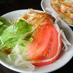 わかの屋 - サラダの美味しい店は料理も間違いなく美味い。