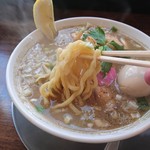 秋刀魚煮干し蕎麦 高倉 - ゴリゴリのツイスト太麺がまいう～♪