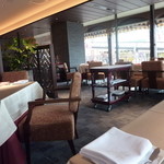 レストラン パヴェ - 2012年2月リニューアルされて、落ち着いて素敵になりました！