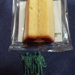 エクセルシオール カフェ  - パウンドケーキレモン　190円