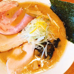 麺屋あした - 『塩白湯麺 ～焼きあごの風～』880円