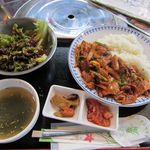 韓国料理 サムギョプサル どやじ - ジェユクポックム定食2012/02