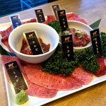 YAKINIKU A FIVE 徳 - 