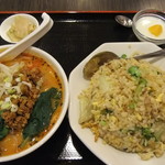 香巴拉 - 2013/08/01　レタスチャーハンと半タンタン麺定食