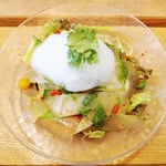 自然派中華 クイジン - フカヒレのお刺身 旬野菜のサラダ冷麺