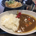 Hanamaru Udon - うどんは冷、カレーは並