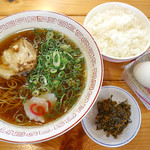 名物元祖長浜ラーメン 長浜屋台 - 