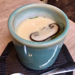 えびず - サービスの「お通し」茶碗蒸し。