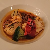 ザ・クルーズクラブ東京 - オマール海老 鱧 本日の鮮魚のブイヤベース！