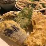 みっちゃんそば - サクサク野菜天