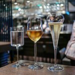 GOSS - グラスシャンパン、ワインも多数あります！