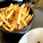 Le Bistro Winebeast - 