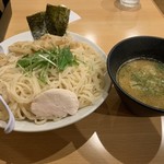 濃厚鶏ソバ 麺 ザ クロ - 