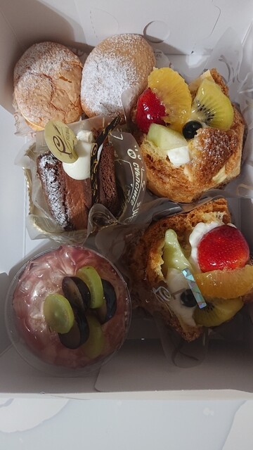 ふるらーじゅ 安積店 - 安積永盛（ケーキ）の写真