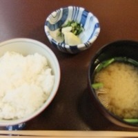 人形町今半 本店 - ご飯とみそ汁。おしんこ