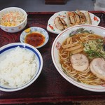 中華そば　吉備路 - ぎょうざ定食