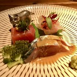 酒井商会 - 刺盛り：生鯖 本鮪 真鯛