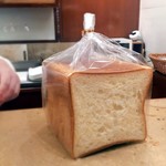 ブーランジェリーブルディガラ - 広尾の食パン