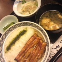 割烹 蒲焼 大沼 - ランチ「うなとろ丼」￥980
