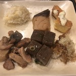 キャナルシティ・福岡ワシントンホテル - がめ煮・焼きカレー・イカしゅうまい等