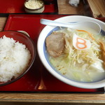 Hachiban Ramen - 野菜らーめん(塩)637円+中ライス162円