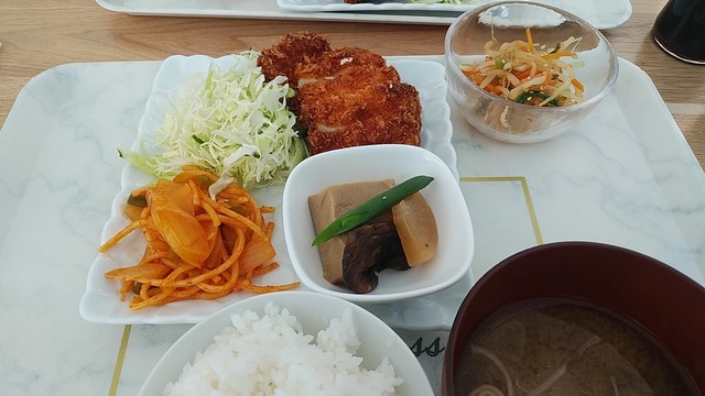 キッチン ギャラリー 豆（Kitchen+Gallery 豆） - 矢幅（食堂）の写真