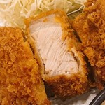 高尾 煉瓦屋 - 特上ロースかつ御膳