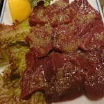 大野屋 - あぶり牛レバ