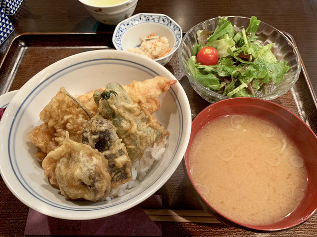 かもん 神保町 割烹 小料理 食べログ かもん 神保町 割烹 小料理 食べログ