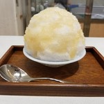 果実堂 - 白桃かき氷
