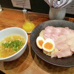 町田汁場 しおらーめん進化 本店 - 