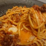 Pasta Stand KINO - 卵を絡めての生パスタはマイルドさが増します。食べ終わる頃は、ウドンのような腹持ちの良さで満足感で一杯になりますよ(＾ω＾)
